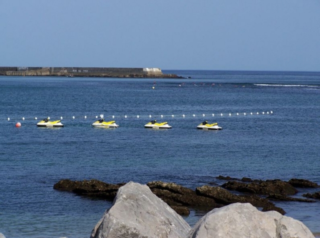  Jet ski para deportes de mar 